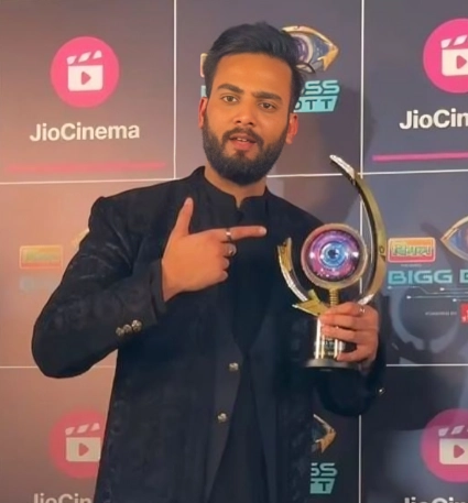 Elvish yadav Awards