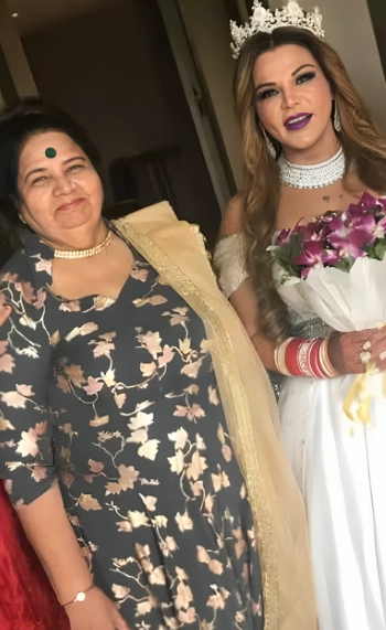Rakhi sawant mother