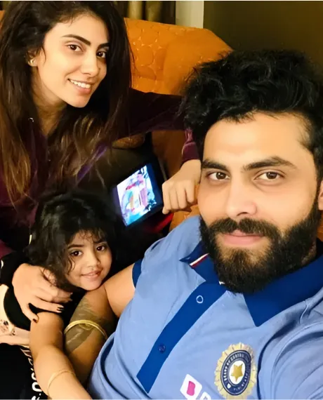 Nidhyana Jadeja Family